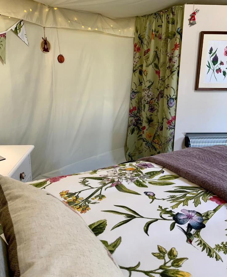Bramble Lodge Glamping Лаут Экстерьер фото